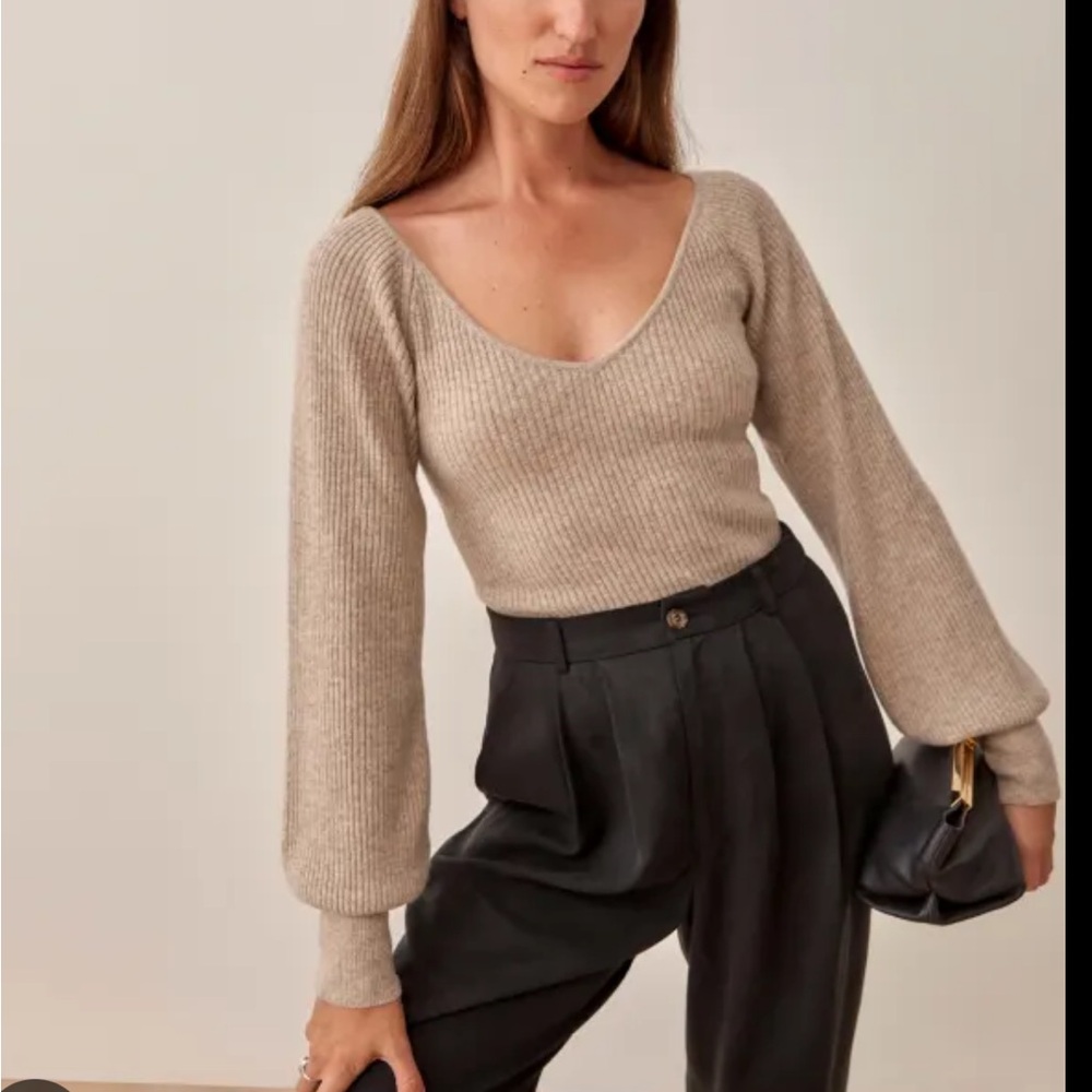 NWOT Reformation Hart Cashmere Sweater Oatmeal